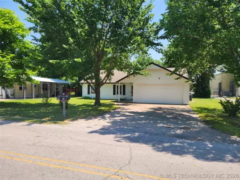 201 N 4th St, Sperry, OK 74073