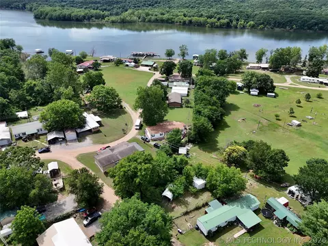 105 Oak, Spavinaw, OK 74366 photo 6