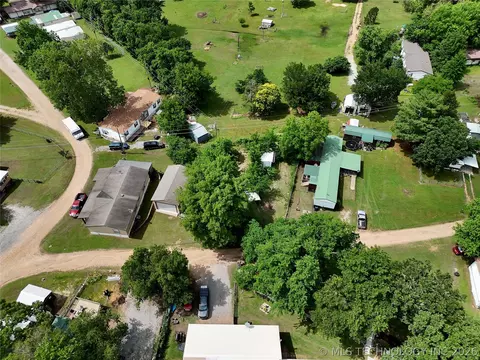 105 Oak, Spavinaw, OK 74366 photo 4