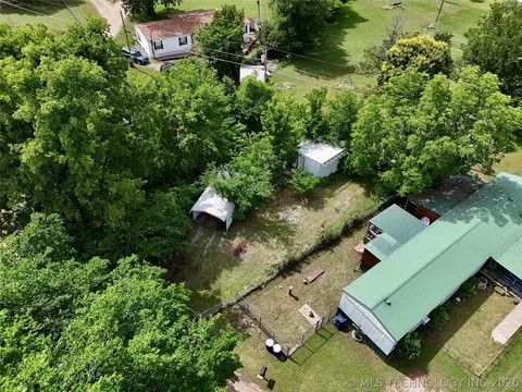 105 Oak, Spavinaw, OK 74366 photo 2