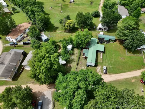 105 Oak, Spavinaw, OK 74366 photo 8