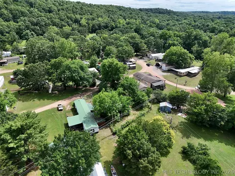 105 Oak, Spavinaw, OK 74366 photo 9