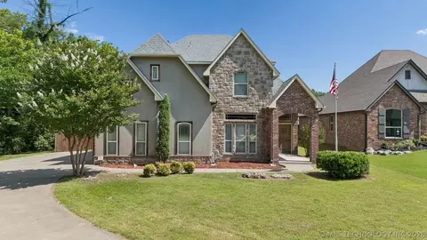 3404 Heritage Hills Pkwy, Claremore, OK 74019