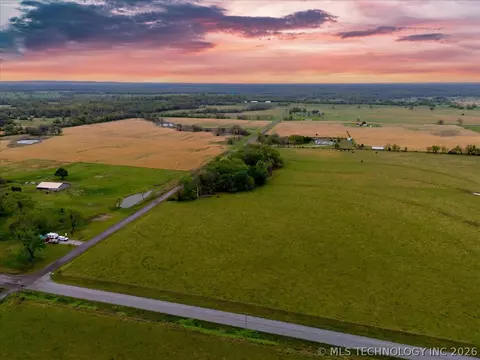 002 E 210 Rd, Vinita, OK 74301