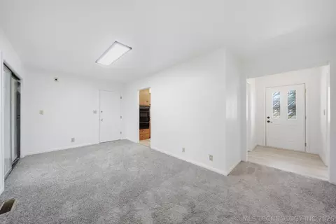 Living - 6746 E 28th St, Tulsa, OK 74129 photo 3 of 3