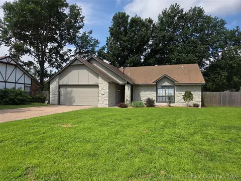 11612 S 100th East Ave, Bixby, OK 74008
