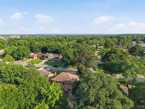 View/Area - 6903 E 99th St, Tulsa, OK 74133 photo 4 of 4