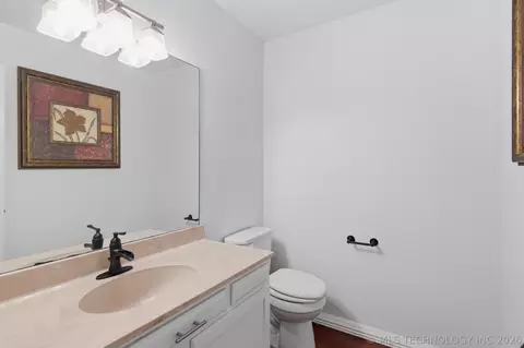 Bath - 6903 E 99th St, Tulsa, OK 74133 photo 1 of 5