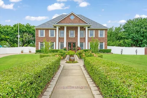 3419 Castle Ct, Durant, OK 74701