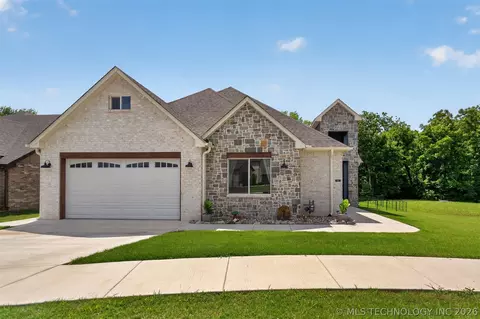 12902 S 20th Pl E, Jenks, OK 74037