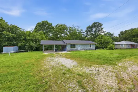 2504 Ahloso, Ada, OK 74820