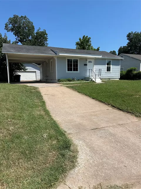 4933 W 2nd St, Tulsa, OK 74127