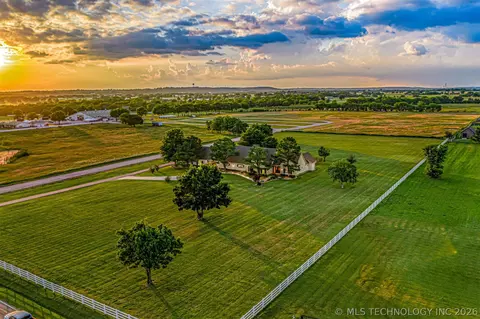 4385 E 181st St S, Bixby, OK 74008