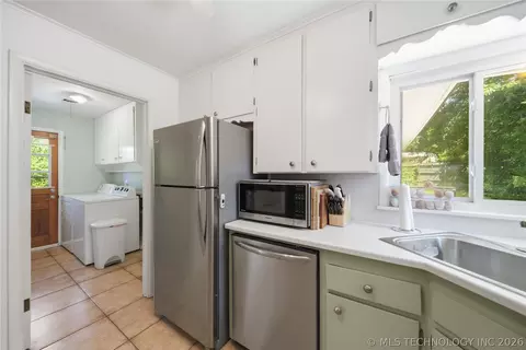 4107 E 37th St, Tulsa, OK 74135 photo 13