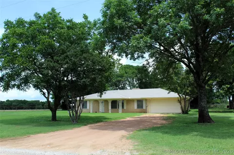 856 Sterret Rd, Calera, OK 74730