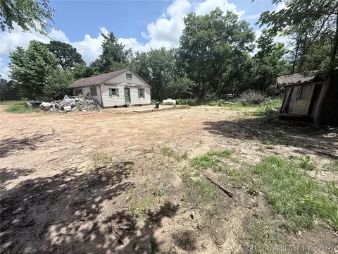 600 SE 8th St, Antlers, OK 74523
