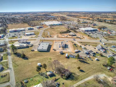 0 W Gentry Ave, Checotah, OK 74426 photo 33