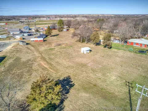0 W Gentry Ave, Checotah, OK 74426 photo 8
