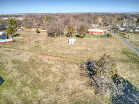 0 W Gentry Ave, Checotah, OK 74426 photo 7