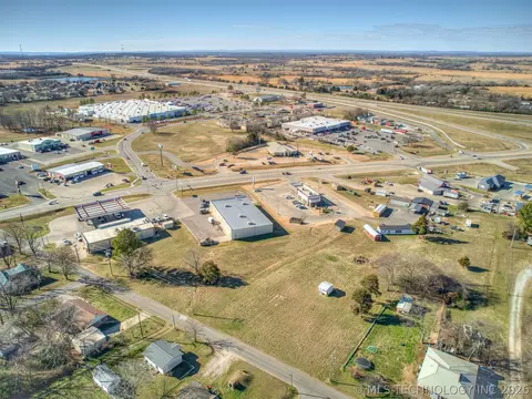 0 W Gentry Ave, Checotah, OK 74426 photo 32