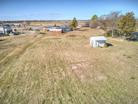 0 W Gentry Ave, Checotah, OK 74426 photo 5