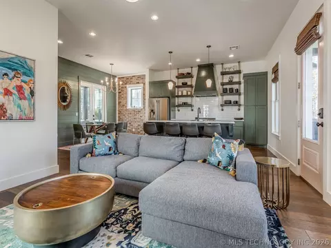 Living - 40 Redbud St, Carlton Landing, OK 74432 photo 1 of 4