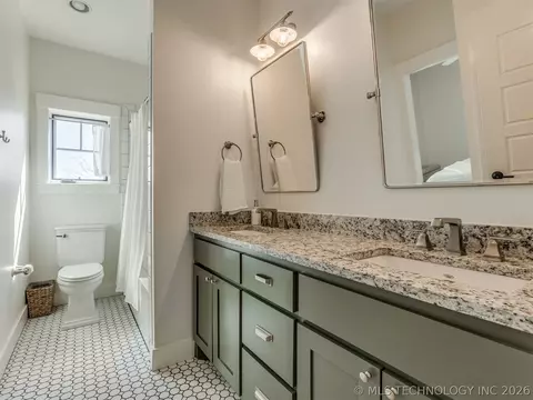 Bath - 40 Redbud St, Carlton Landing, OK 74432 photo 4 of 4
