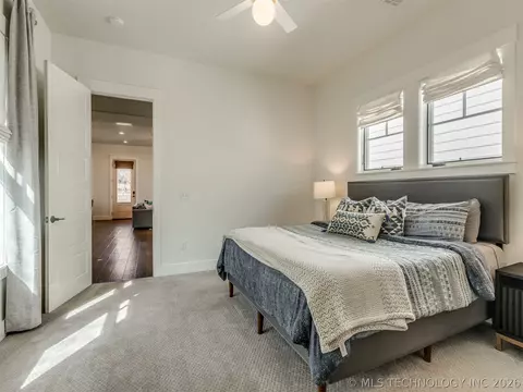 Bedroom - 40 Redbud St, Carlton Landing, OK 74432 photo 2 of 13