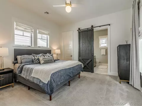 Bedroom - 40 Redbud St, Carlton Landing, OK 74432 photo 1 of 13