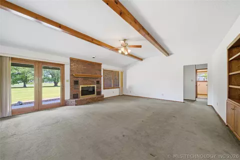 Living - 17255 E 79th St N, Owasso, OK 74055 photo 1 of 2