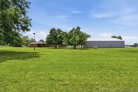 Exterior - 17255 E 79th St N, Owasso, OK 74055 photo 6 of 6