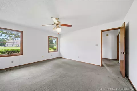 Bedroom - 17255 E 79th St N, Owasso, OK 74055 photo 2 of 4