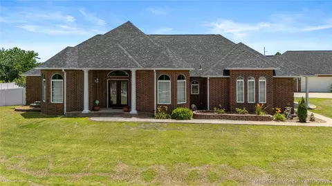 12030 County Road 3580 Rd, Ada, OK 74820
