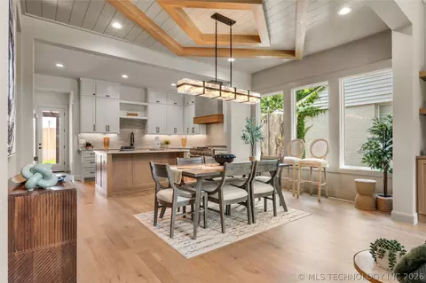 Dining - 237 E 35th Pl, Tulsa, OK 74105 photo 1 of 11