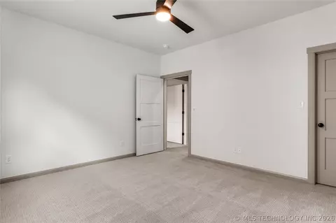 Bedroom - 237 E 35th Pl, Tulsa, OK 74105 photo 6 of 10