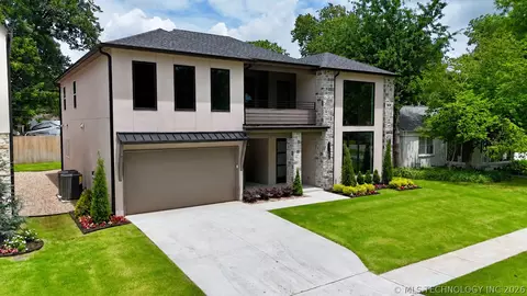 237 E 35th Pl, Tulsa, OK 74105 photo 2