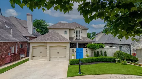 5810 W Orlando Cir, Broken Arrow, OK 74011