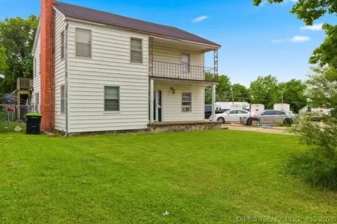 Exterior - 1011 E 14th, Ada, OK 74820 photo 2 of 5