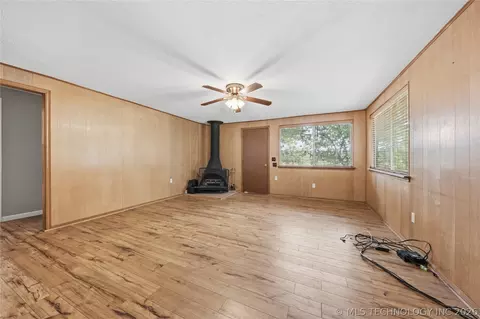 Living - 116635 S 4256 Rd, Checotah, OK 74426 photo 1 of 3