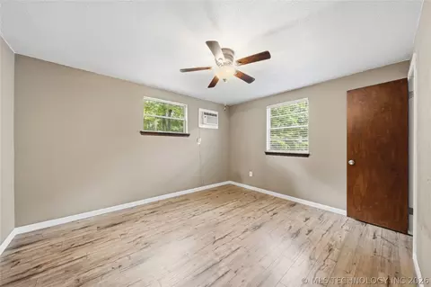 Bedroom - 116635 S 4256 Rd, Checotah, OK 74426 photo 1 of 1