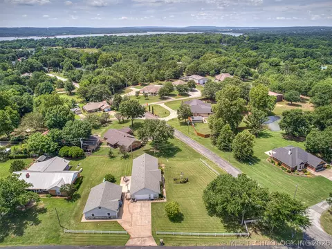 View/Area - 36 Meadowlark, Eufaula, OK 74432 photo 15 of 29