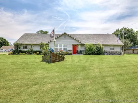 Exterior - 36 Meadowlark, Eufaula, OK 74432 photo 15 of 20
