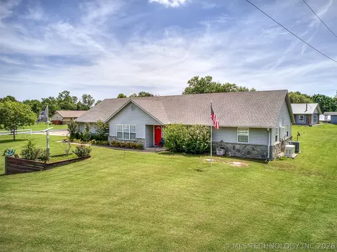 Exterior - 36 Meadowlark, Eufaula, OK 74432 photo 8 of 20