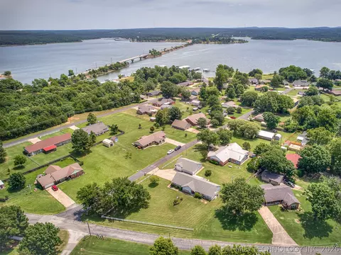 View/Area - 36 Meadowlark, Eufaula, OK 74432 photo 9 of 29