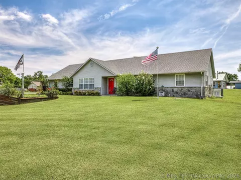 Exterior - 36 Meadowlark, Eufaula, OK 74432 photo 13 of 20