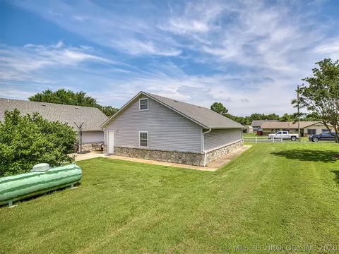Exterior - 36 Meadowlark, Eufaula, OK 74432 photo 19 of 20