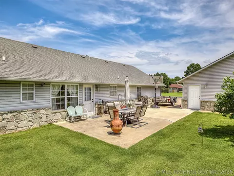 Exterior - 36 Meadowlark, Eufaula, OK 74432 photo 7 of 20