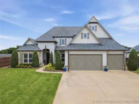 405 E 127th Pl S, Jenks, OK 74037