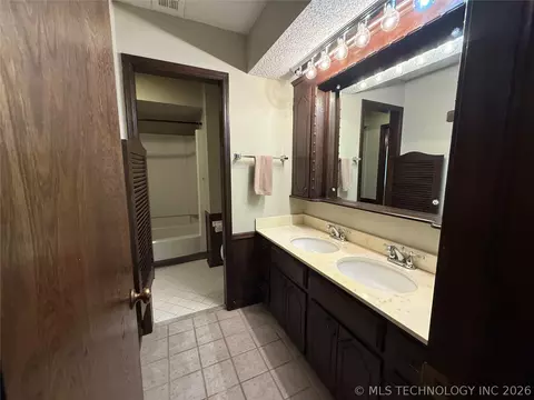 7237 E 64th Pl, Tulsa, OK 74133 photo 31