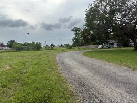100 W Cedar St, Haskell, OK 74436 photo 14